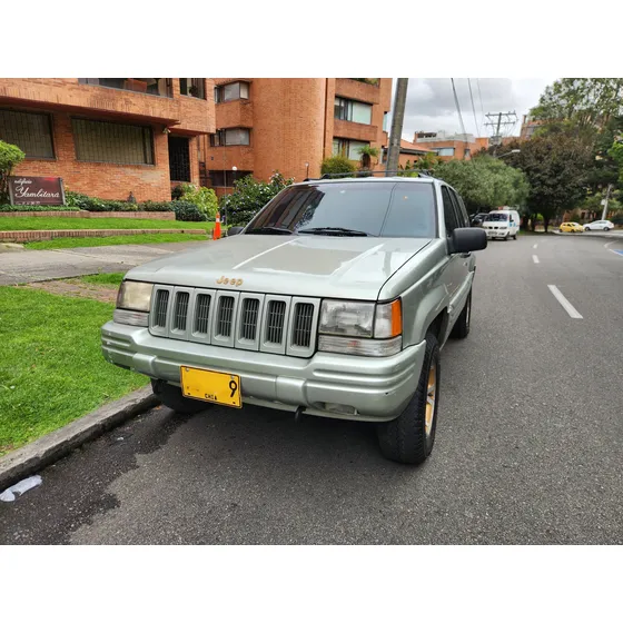 Jeep Grand Cherokee 5.2 Limited