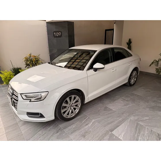 Audi A3 1.4 Sedán Select At Dsg