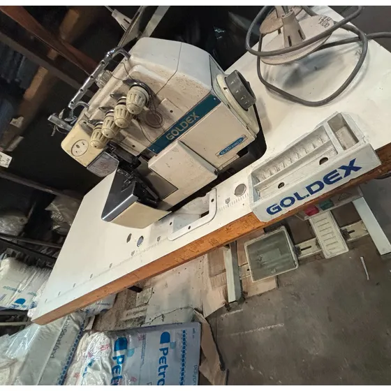 Maquina Overlock Industrial Goldex Gl 757