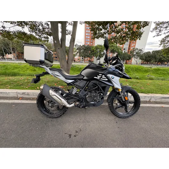 Bmw310gs/modelo 2024/7000 Km /único Dueño /incluye Topcase