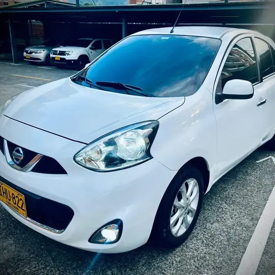 Nissan March 2015 1.6 Advance At