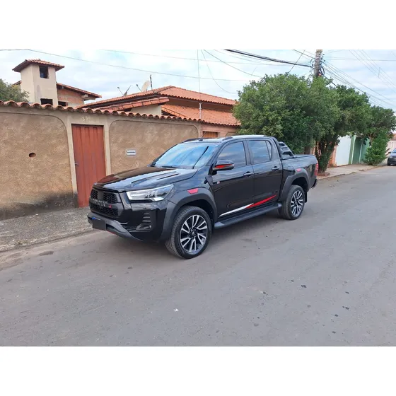Toyota Hilux 2.8 Gr-s Cab. Dupla 4x4 Tdi Aut. 4p