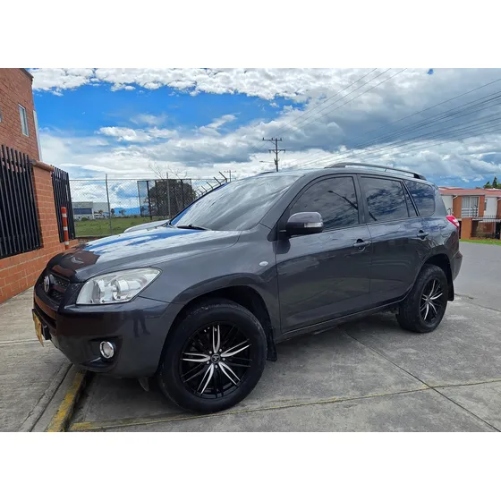 Toyota Rav4 2.4 Imperial