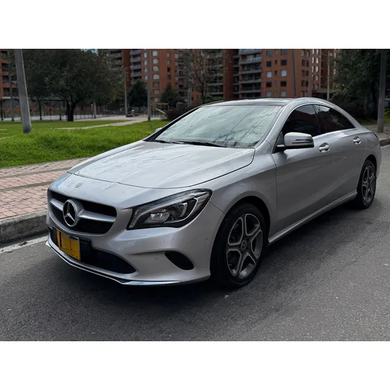 Mercedes-benz Clase Cla Cla 180 1.6 At