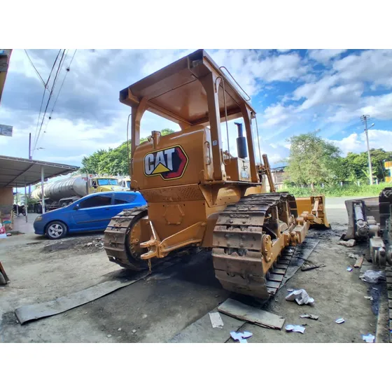 Vendo-permuto (vehiculo Comercial Hasta 40 Millones)