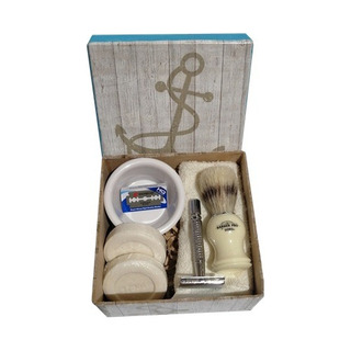 Kit Barberia + Caja (lobo/noble) Kit Barberia + Caja (lobo/noble)