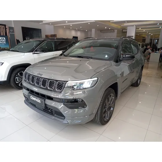 Jeep Compass 1.3 T270 Serie-s 4x2 At6