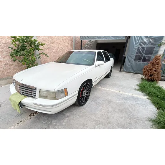 Cadillac Deville 4.6 Concours 275hp At