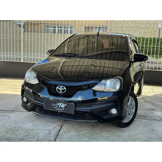 Toyota Etios 1.5 X Plus Sedan 16v Flex 4p Automático