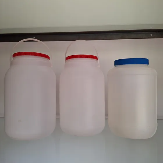 3 Envases Frascos Plasticos Grandes 1 Galón, Usados