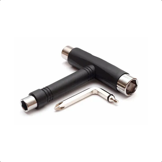 Llave T Skate Herramienta Para Skate Color Negro Multifuncional