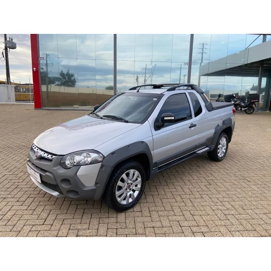 Fiat Strada 1.8 16v Adventure Extreme Ce Flex 2p
