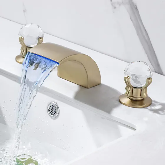 Grifo Baño Cascada Led 3 Agujero Fregadero 8  Manija Doble