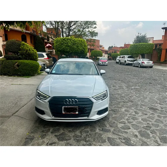Audi A3 2.0 Sedán L Dynamic At Dsg
