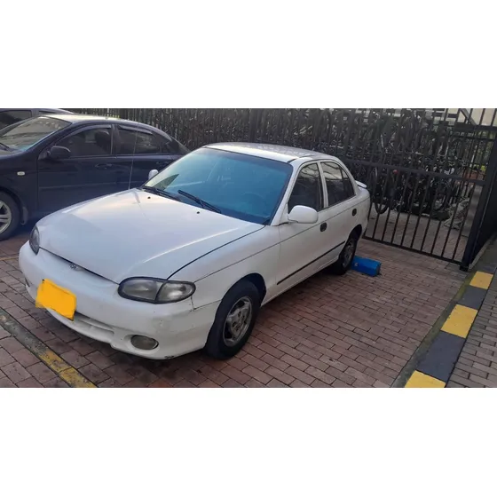 Hyundai Accent 1.3 Ls 4 P