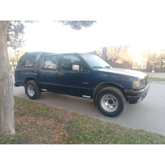 Chevrolet Luv 2.3 Pick-up D/cab 4x2