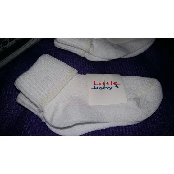 Pack 2 Medias De Bebé Marca Little Baby's Us $5,00