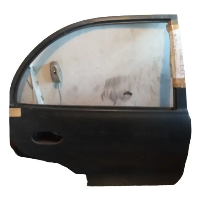 Puerta Trasera Derecho Hyundai Accent ( Usada ) 