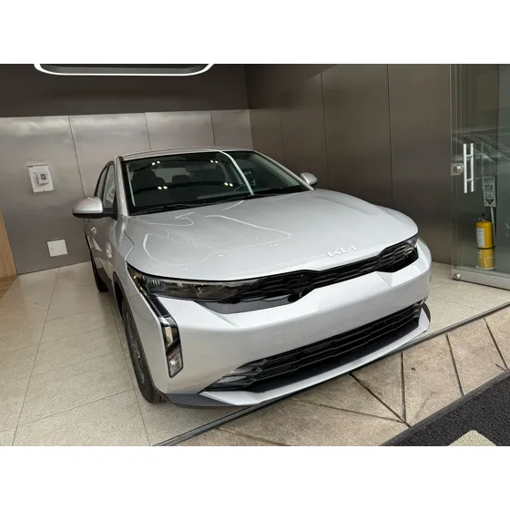 Kia K3 1.6 Desire