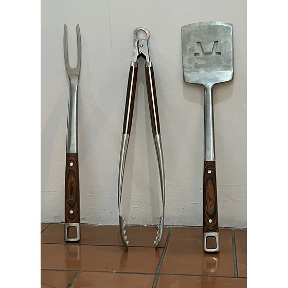 Kit Para Parrilla, Marca Outset. Importado. Usado.