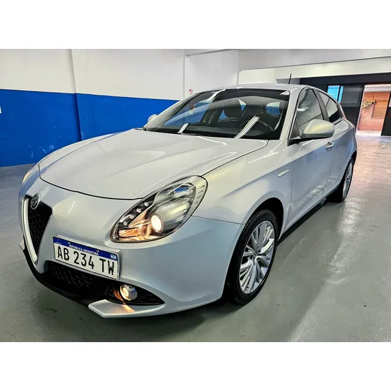 Alfa Romeo Giulietta 1.4 Distinctive 170cv At