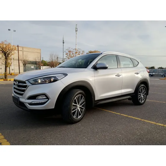 Hyundai Tucson 2.0 2wd