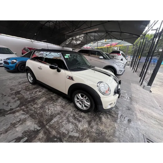 Mini Cooper Coupé 1.6 S Hot Chili At