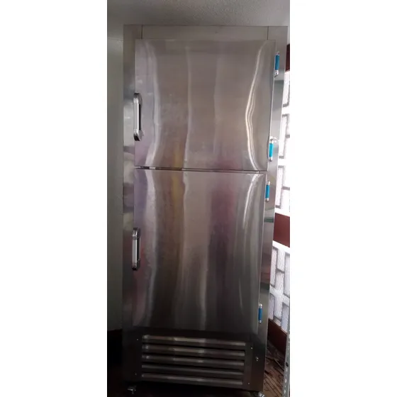 Congelador Vertical Para Bandejas De Pan