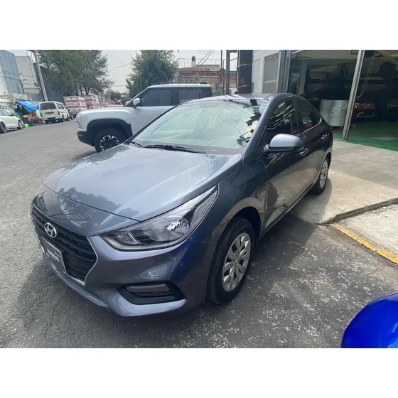 Hyundai Accent 1.6 Sedan Gl Mid Mt