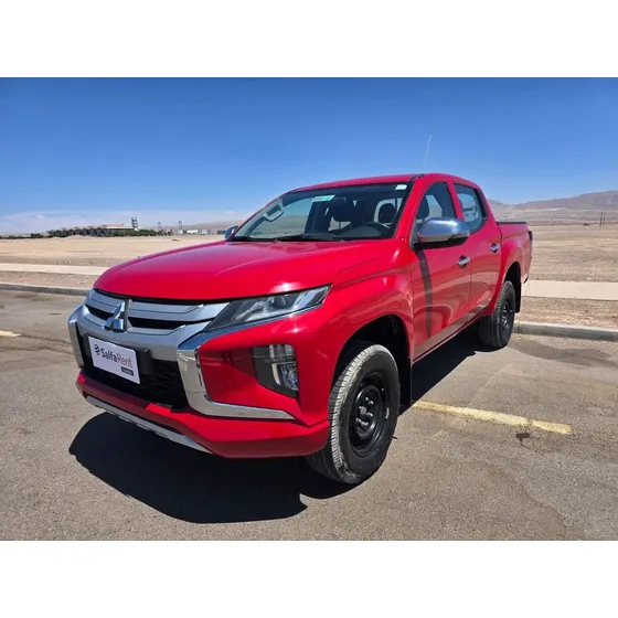 Mitsubishi L200 Katana D/c 2.4 Tdi Mt Crt 4x4