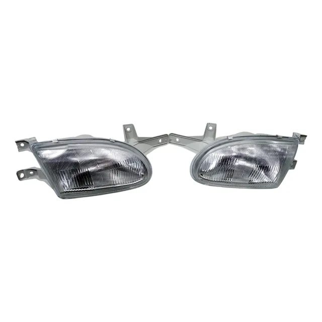 Faro Accent Motor 1.3 1.5 4 Puertas El Par
