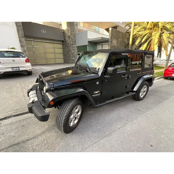 Jeep Wrangler 3.6 3p Sahara 4x4 At
