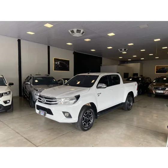 Toyota Hilux 2.7 Srv 4x2 Cd 16v Flex 4p Automático