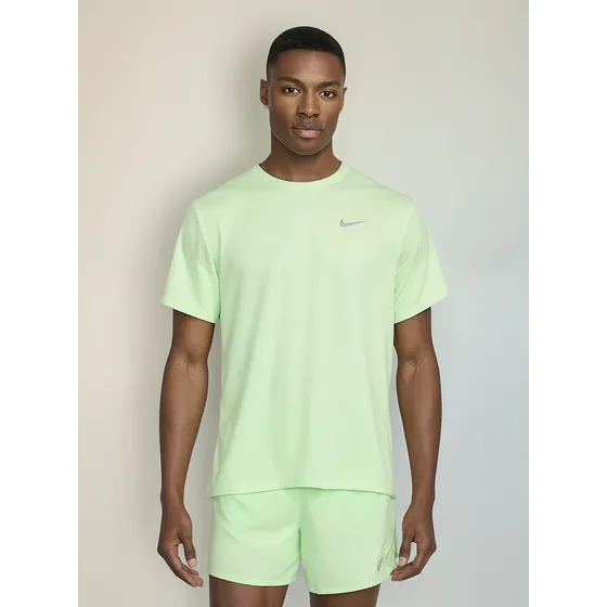 Camiseta Nike Miler Dv9315-376 Verde