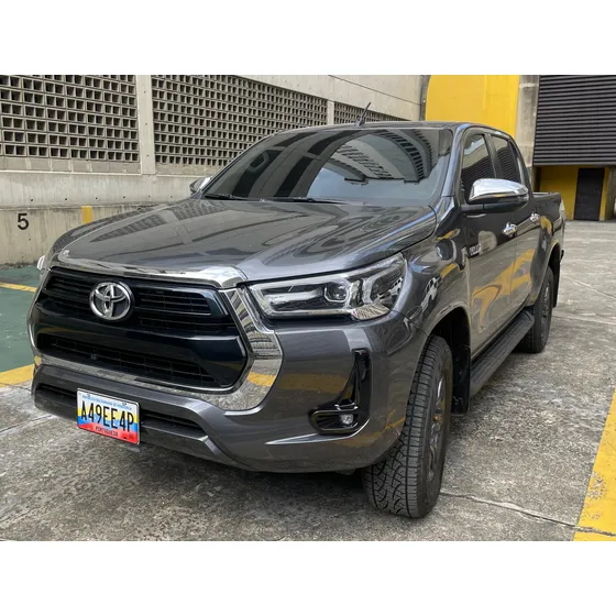 Toyota Hilux 2.7 4x4