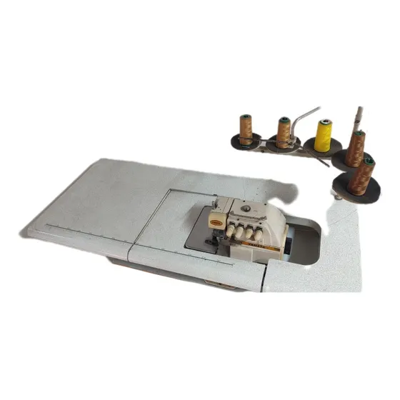 Maquina Overlock Industrial Yamata 5 Hilos Fy757a Con Meson
