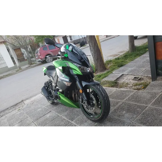 Kawasaki Z1000