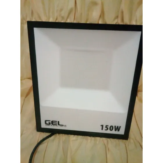 Lampara Reflector Para Exteriores De 150w. Blanco Frio