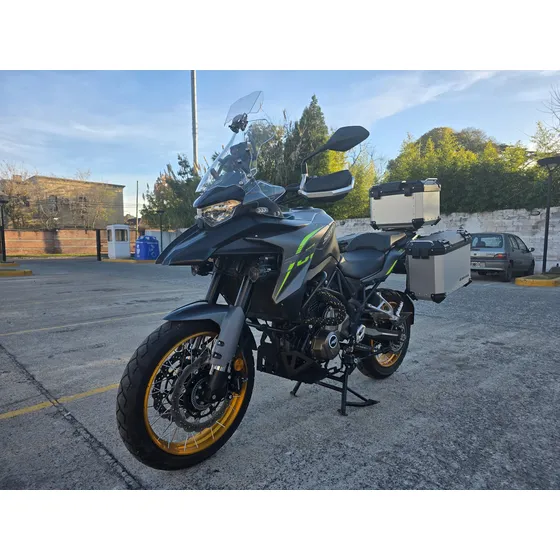 La Moto Esta Nueva  Y Con Varios Agregados