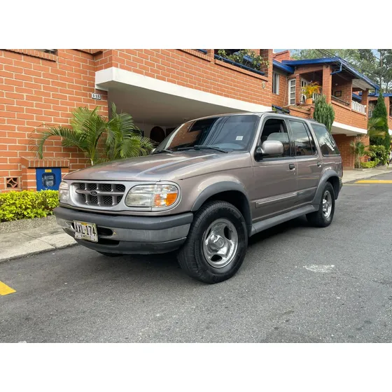Ford Explorer 4.0 Xlt Elite 205 Hp Sohc
