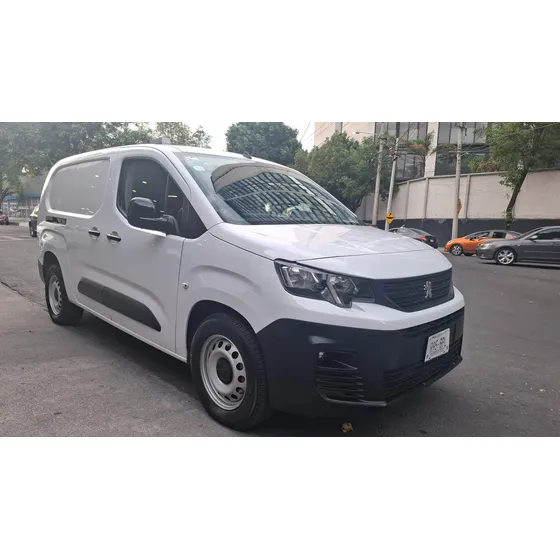 Peugeot Partner 1.2t Puretech Maxi Pack