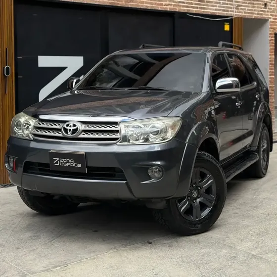 Toyota Fortuner 2010 2.7l 4x4