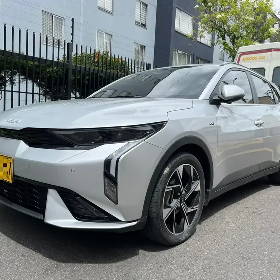 Kia K3 Cross 2025 1.6 Gt Line At