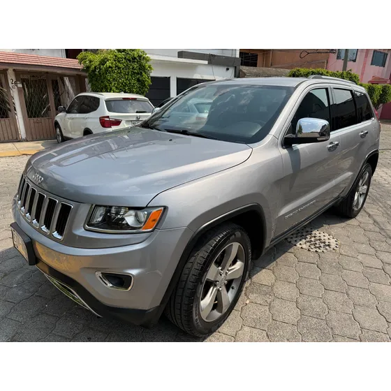 Jeep Grand Cherokee 3.6 Limited Lujo 4x2 Mt