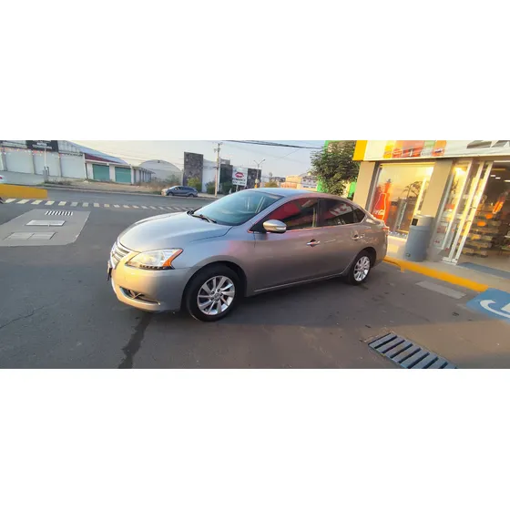 Nissan Sentra 1.8 Advance At