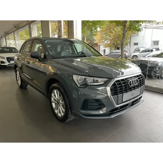 Audi Q3 1.4 35tfsi 150 Cv