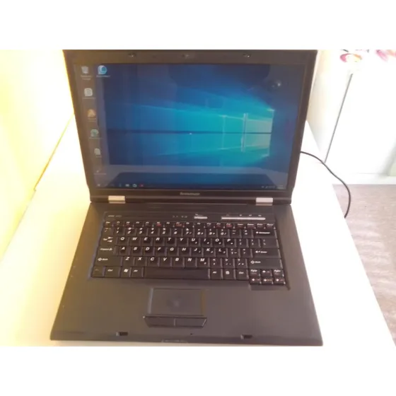 Laptop Lenovo 3000 N200 Core 2 2.1 Ghz 4 Gb Hdd 320 Gb Plateado