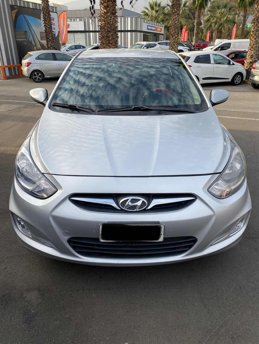 Hyundai Accent 1.4 Rb Gl Ac