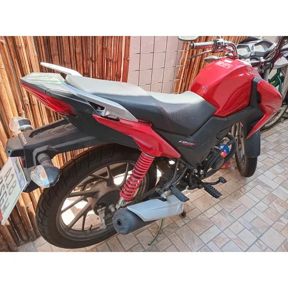 Honda Twister 125 500km