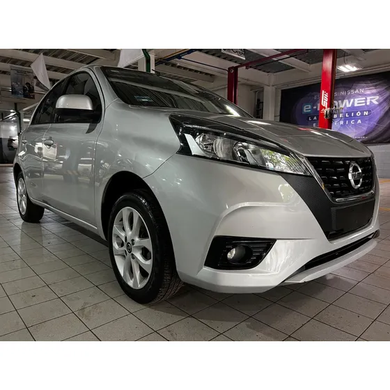 Nissan March 1.6 Advance Mt